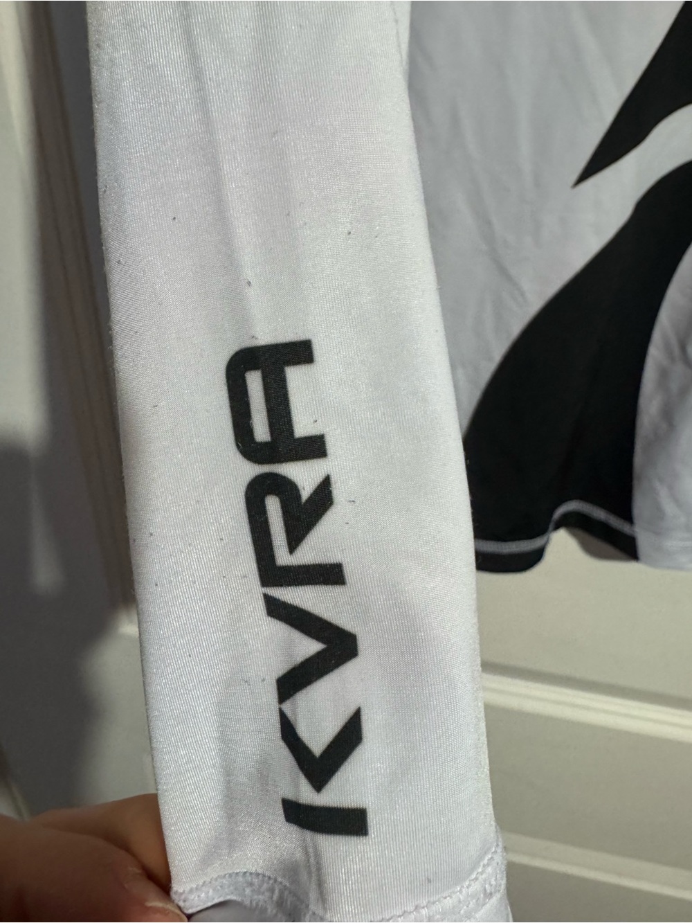Long Sleeve Rash Guard - White - Picture 3 of 3